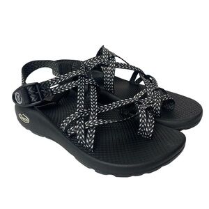 Chaco Black Sandals with Adjustable Straps for Outdoor Comfort